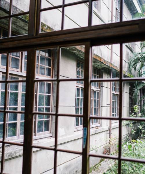 Brown Aluminium windows